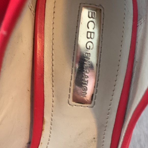 BCBGeneration gorgeous red 4” heels - Picture 2 of 9